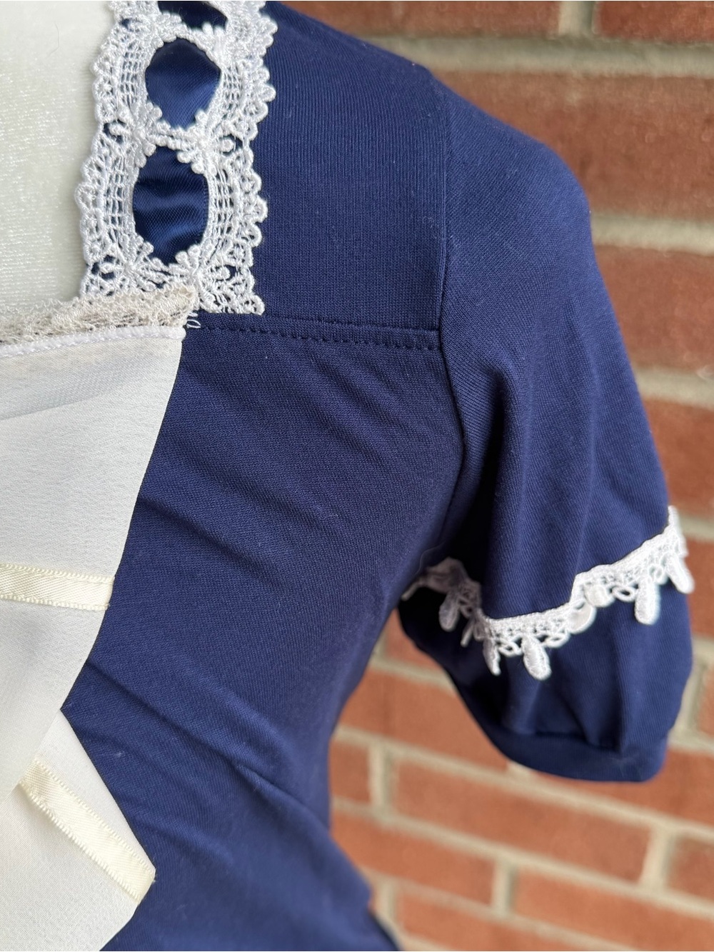 Axes Femme big bow top - Picture 3 of 7